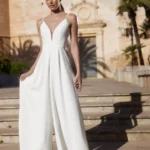 Svadobný overal Liv