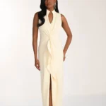 Spoločenské šaty so stojačikom v krémovej farbe