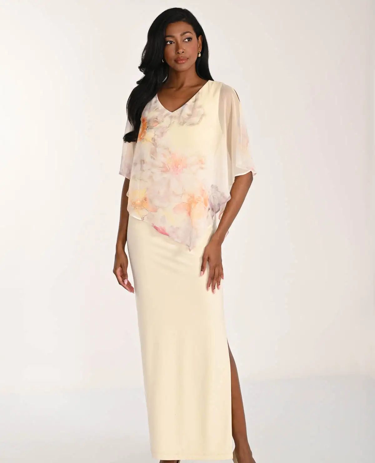 Spoločenské šaty v krémovo-ružovej farbe